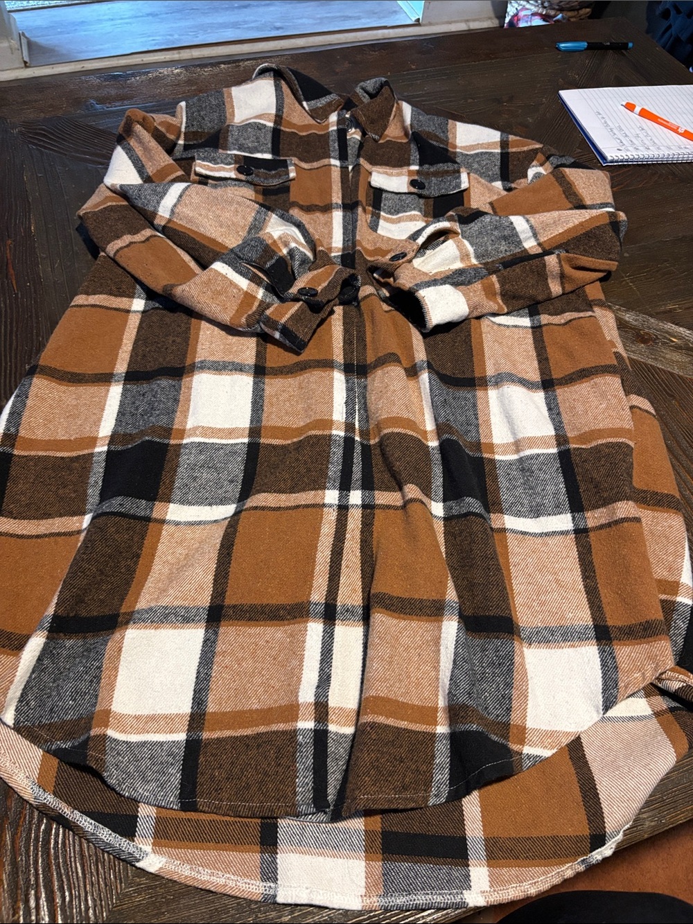 Women’s Casual Plaid Shacket Jacket in Brown